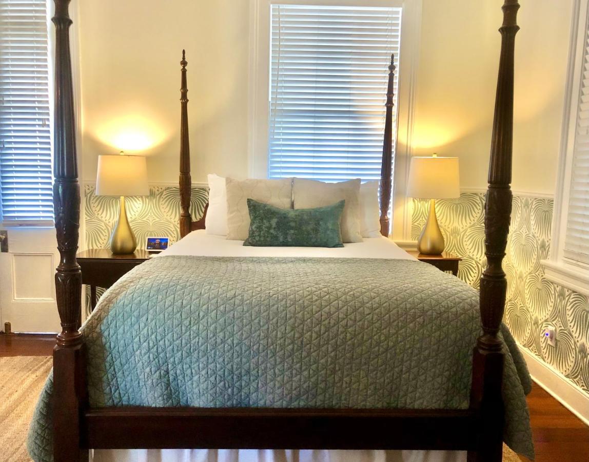 Daybed With Trundle In The Beautiful Ashley Inn 4 Blocks From King St צ'רלסטון מראה חיצוני תמונה